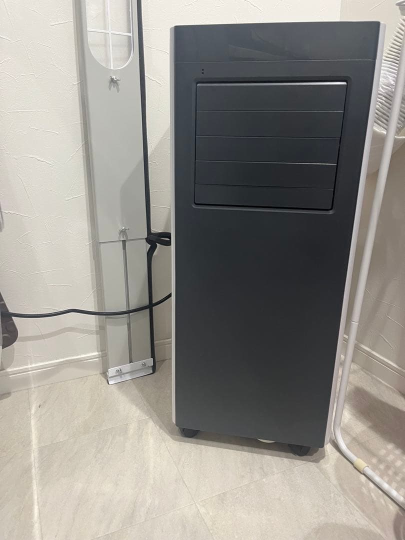 ほぼ未使用quad オートルーバー付 ポータブル エアコン airmove