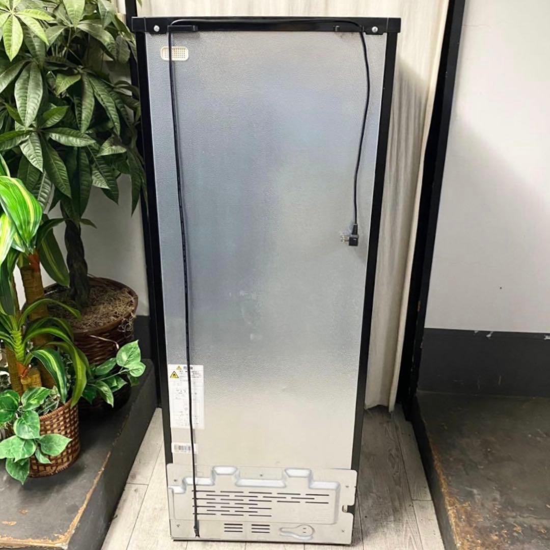 人気のブラック家電！ちょっとだけ大きめの153Lが使いやすい♪2ドア冷凍冷蔵庫