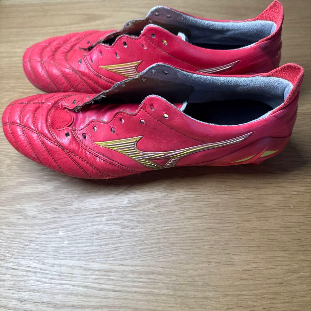 Mizuno サッカーシューズ レッド