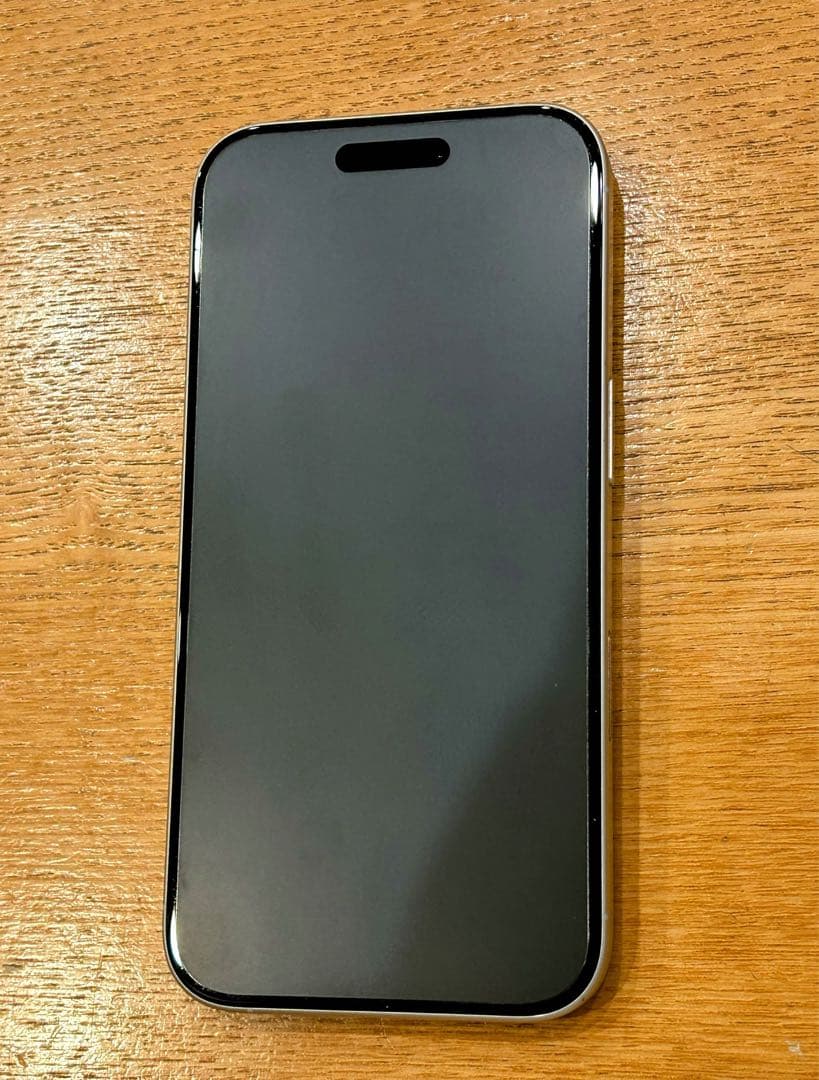 極美品 Apple iPhone16 ホワイト 本体　128GB SIMフリー