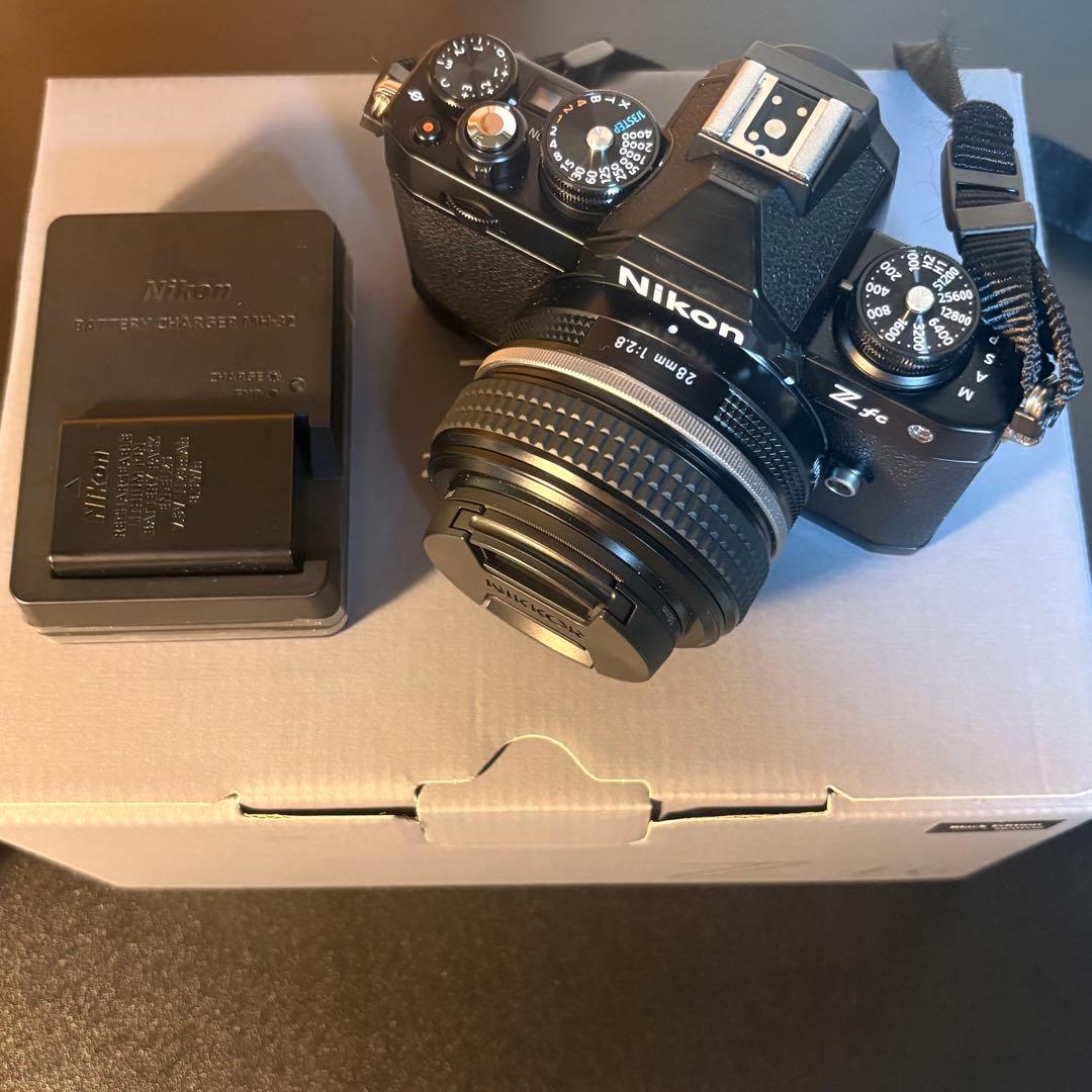 デジタルカメラ Nikon Z fc 28/2.8 SE Kit BLACK