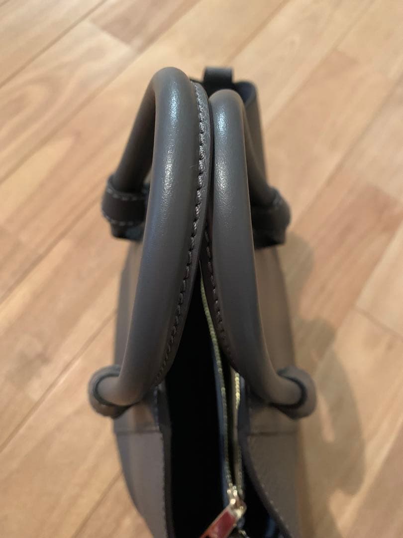 【美品】FURLA グレー ハンドバッグ