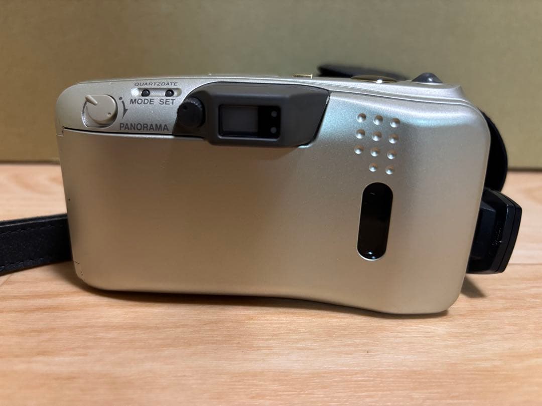 Olympus(オリンパス) μ [mju:] ZOOM 140 VF カメラ