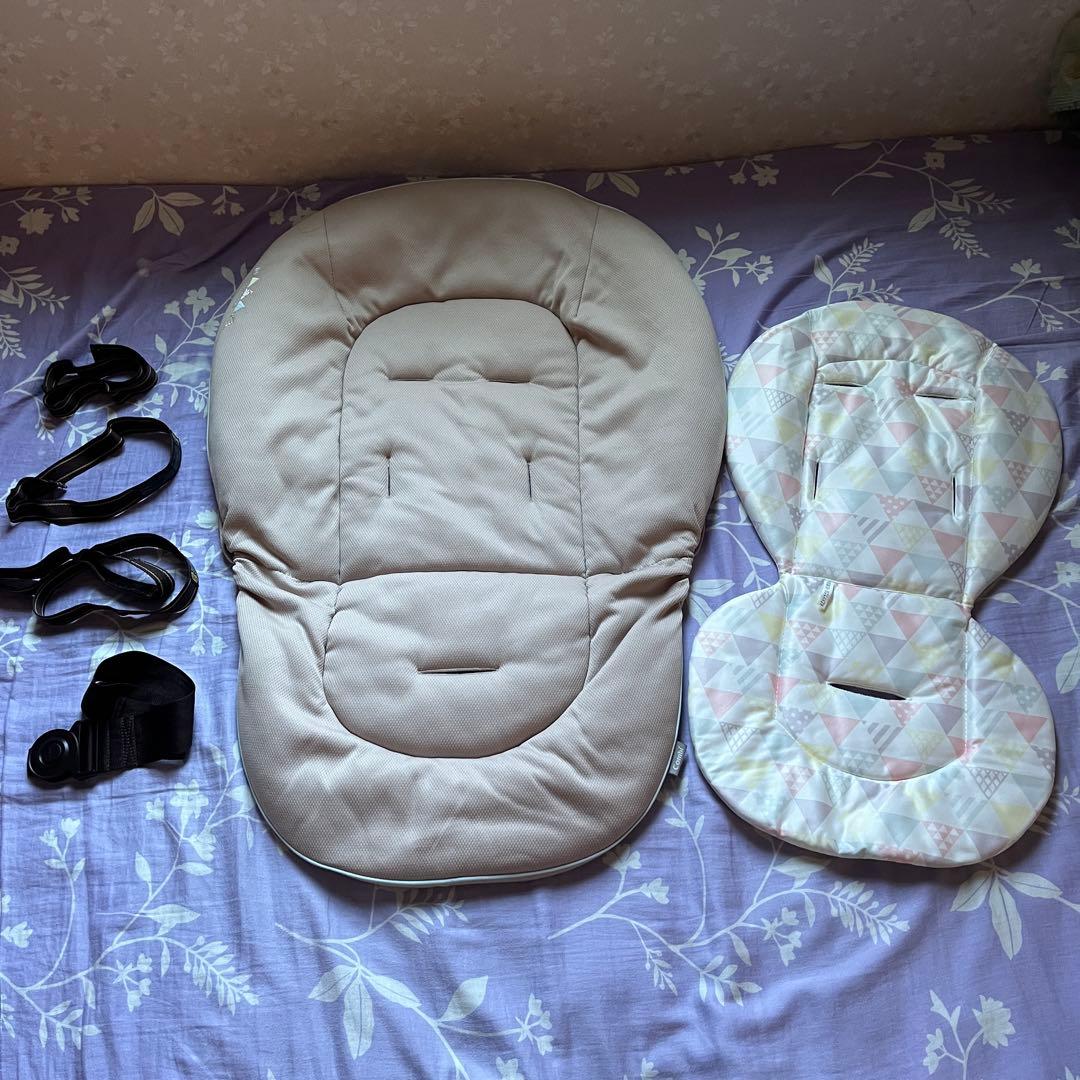 コンビ ネムリラ 4キャス ハイローチェア 手動タイプ Combi 限定モデル