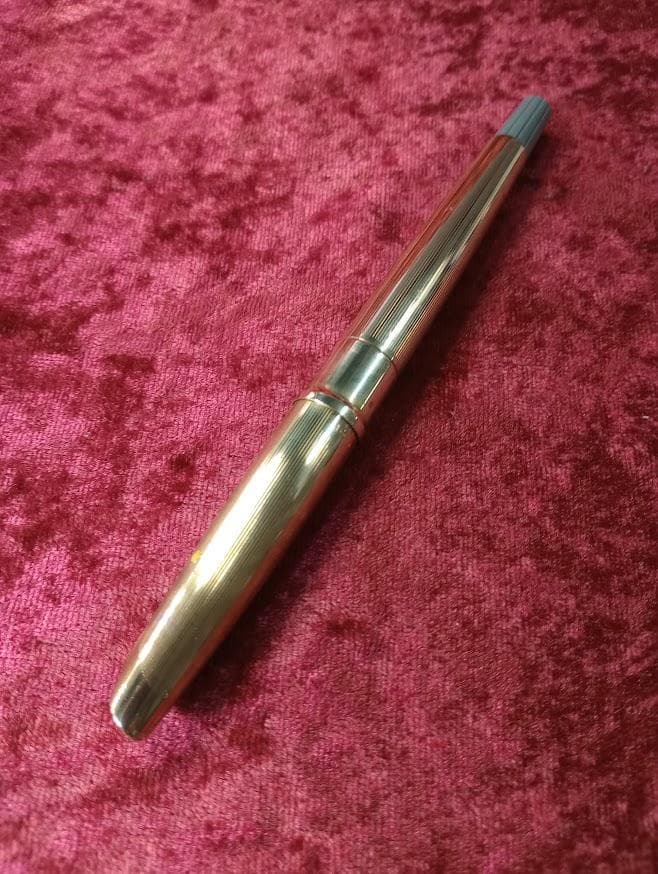 PILOT パイロット 万年筆 初代 高級 キャップレス【CLF-1000GW】