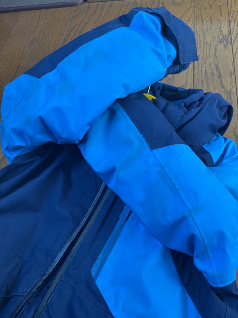 お値下げ⭐︎patagonia 子ども用スノーボードウェア上下セット
