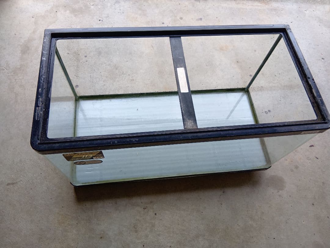 NISSO 曲げガラス水槽（引取可）