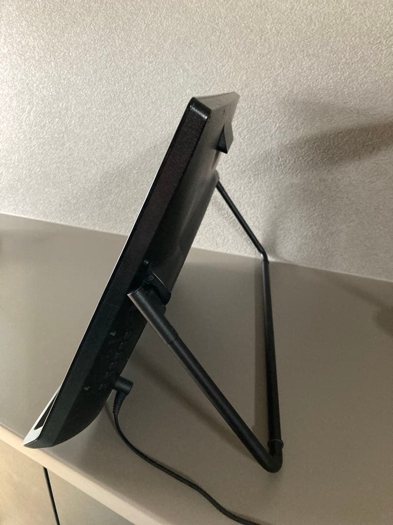 Panasonic ポータブル　液晶テレビ　VIERA UN-E10S