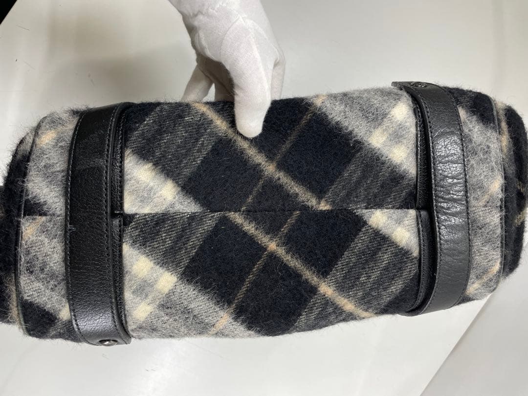 BURBERRY ブラック チェック柄 ハンドバッグ