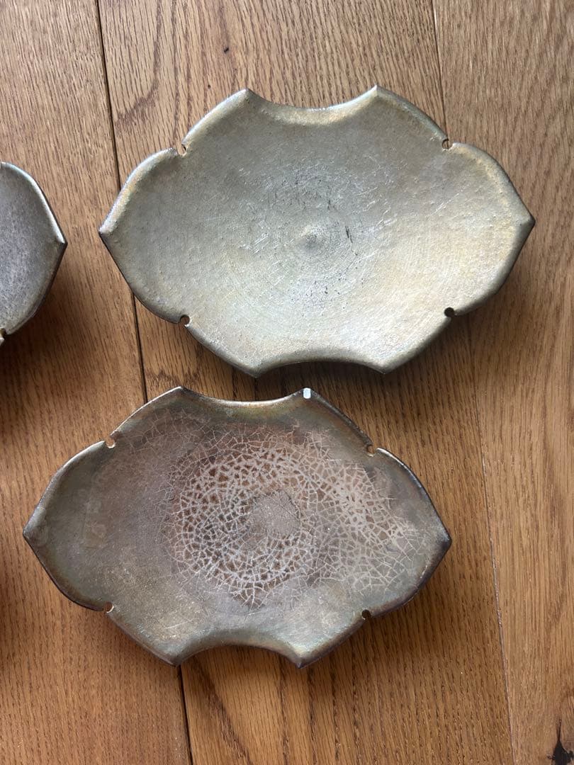 木下和美さん　陶器　金色の小皿4枚セット