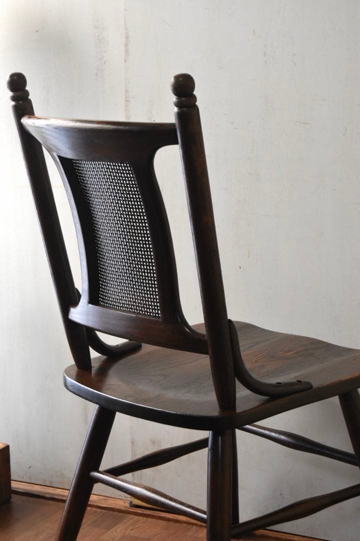 ダイニングチェア Shin-Lee Rattan back chair
