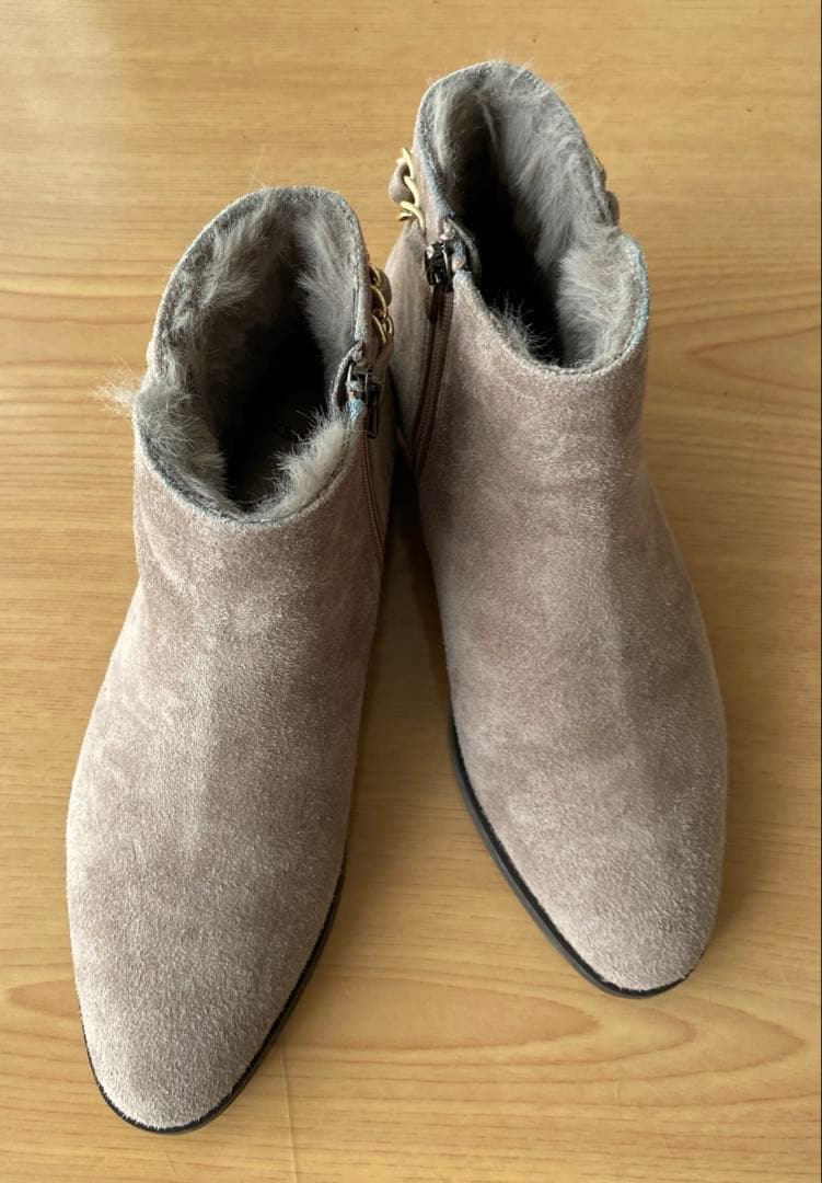 銀座かねまつ　内側ボア　ショートブーツ（22.5㎝）