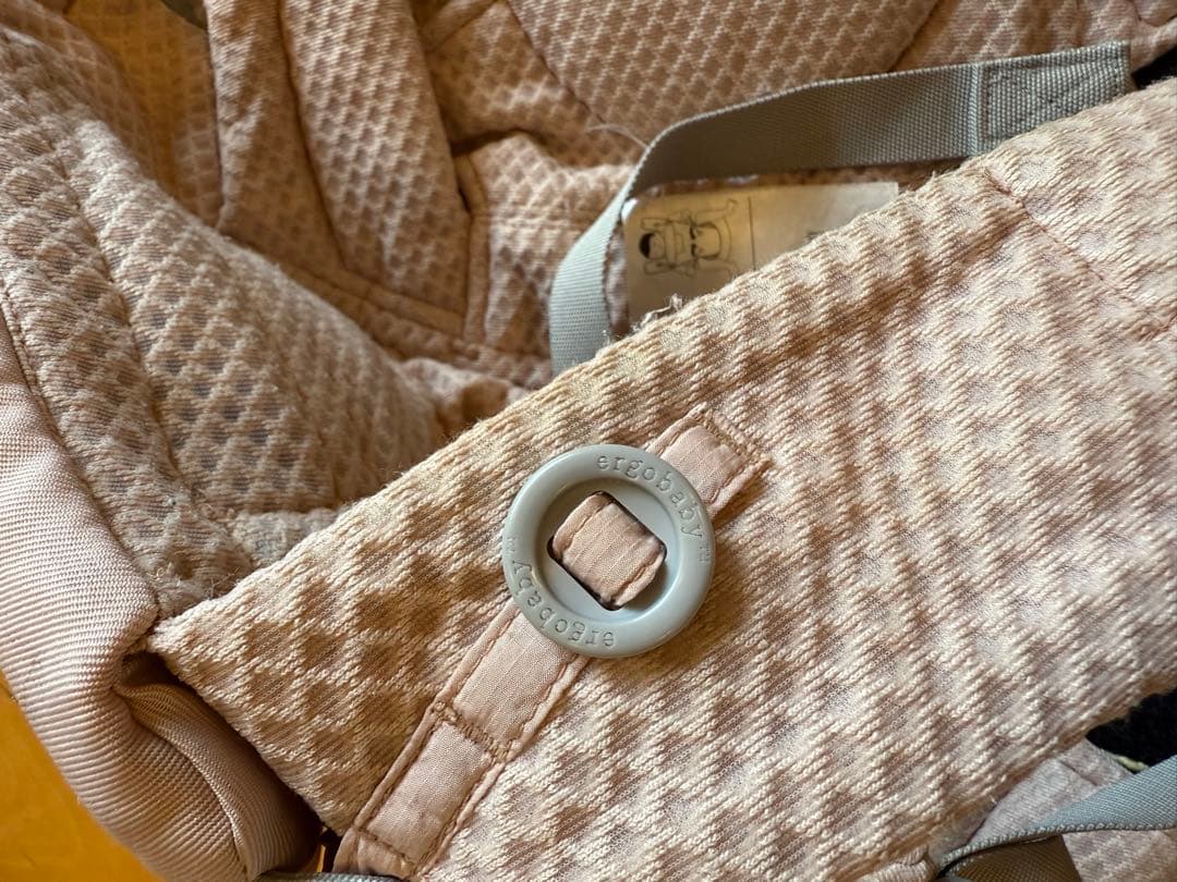 【美品】エルゴベビー　オムニブリーズ　ピンククォーツ