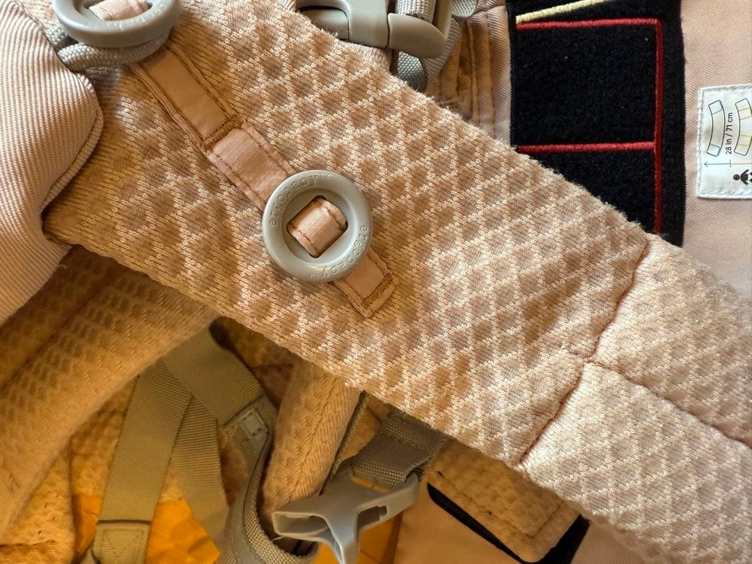 【美品】エルゴベビー　オムニブリーズ　ピンククォーツ