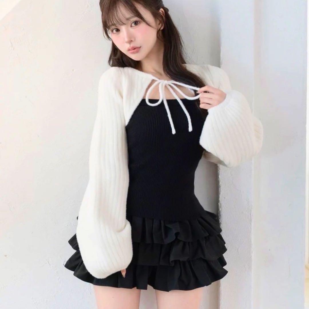 新品未開封　ダーリッチ darich ティアードフリルミニワンピース　FREE