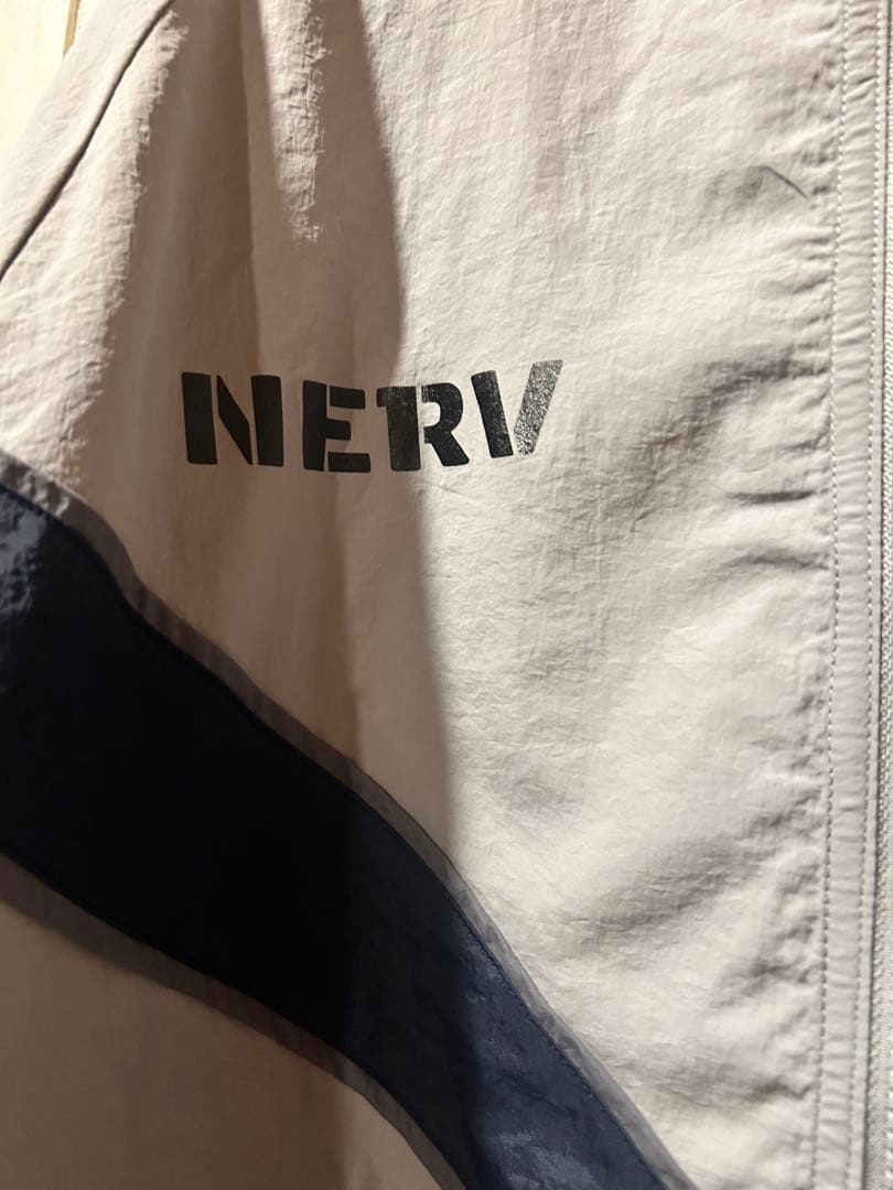 EVANGELION(エヴァンゲリオン)コラボ刺繍ナイロンブルゾン グレー M