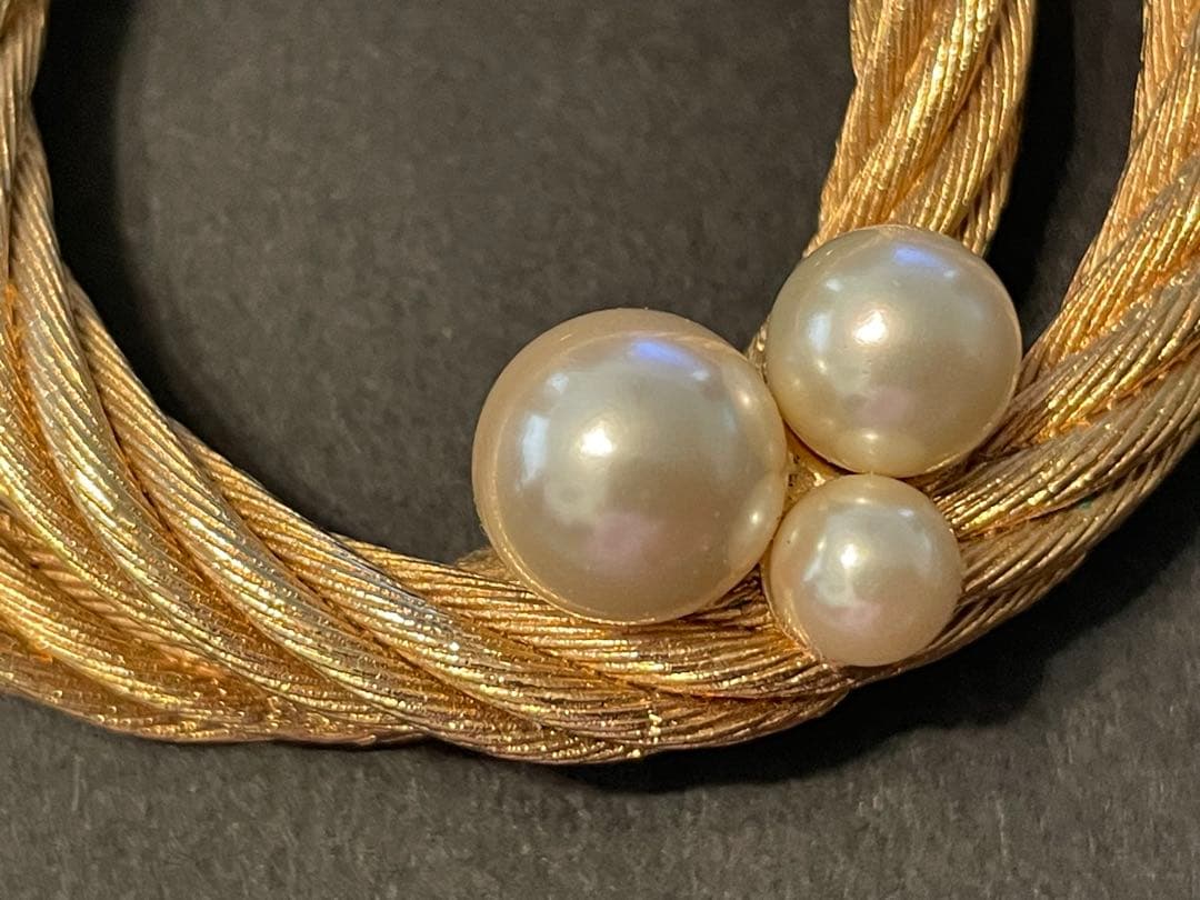 クリスチャンディオール　ディオール　Dior　ブローチ