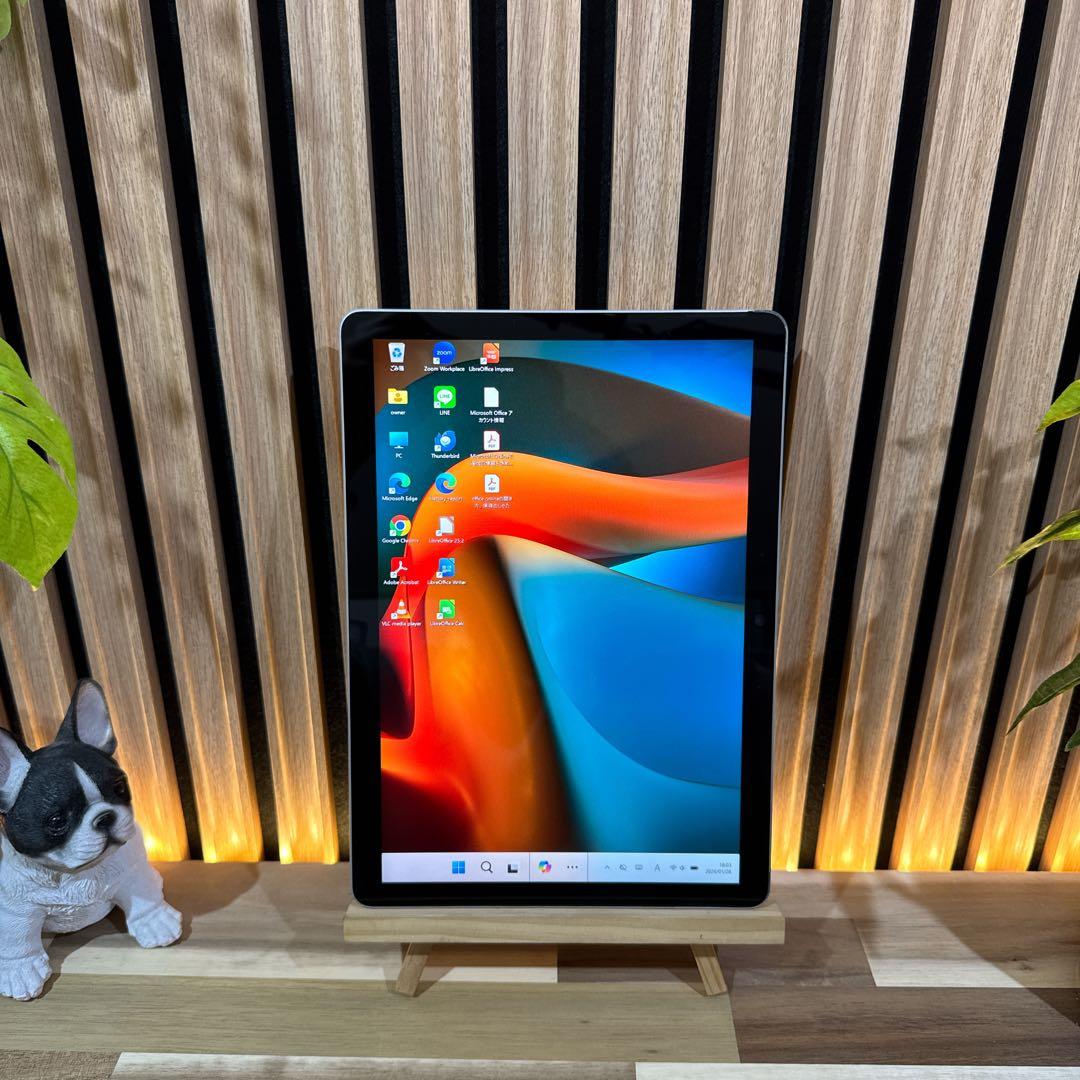 2in1モデル‼️Surface Go3☘プラチナ☘タッチパネル式☘ノートパソコン