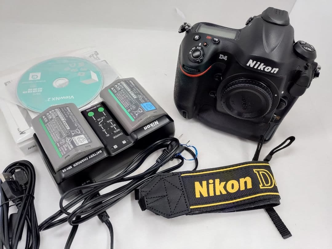 Nikon D4 デジタル一眼レフカメラ 本体