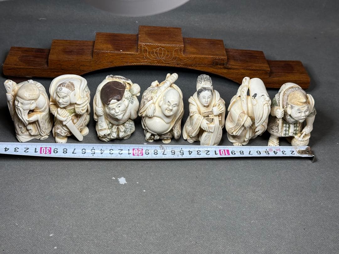 極上　七福神　置物　根付　天然素材　アンティーク　和彫　骨董　飾り物　古美術品