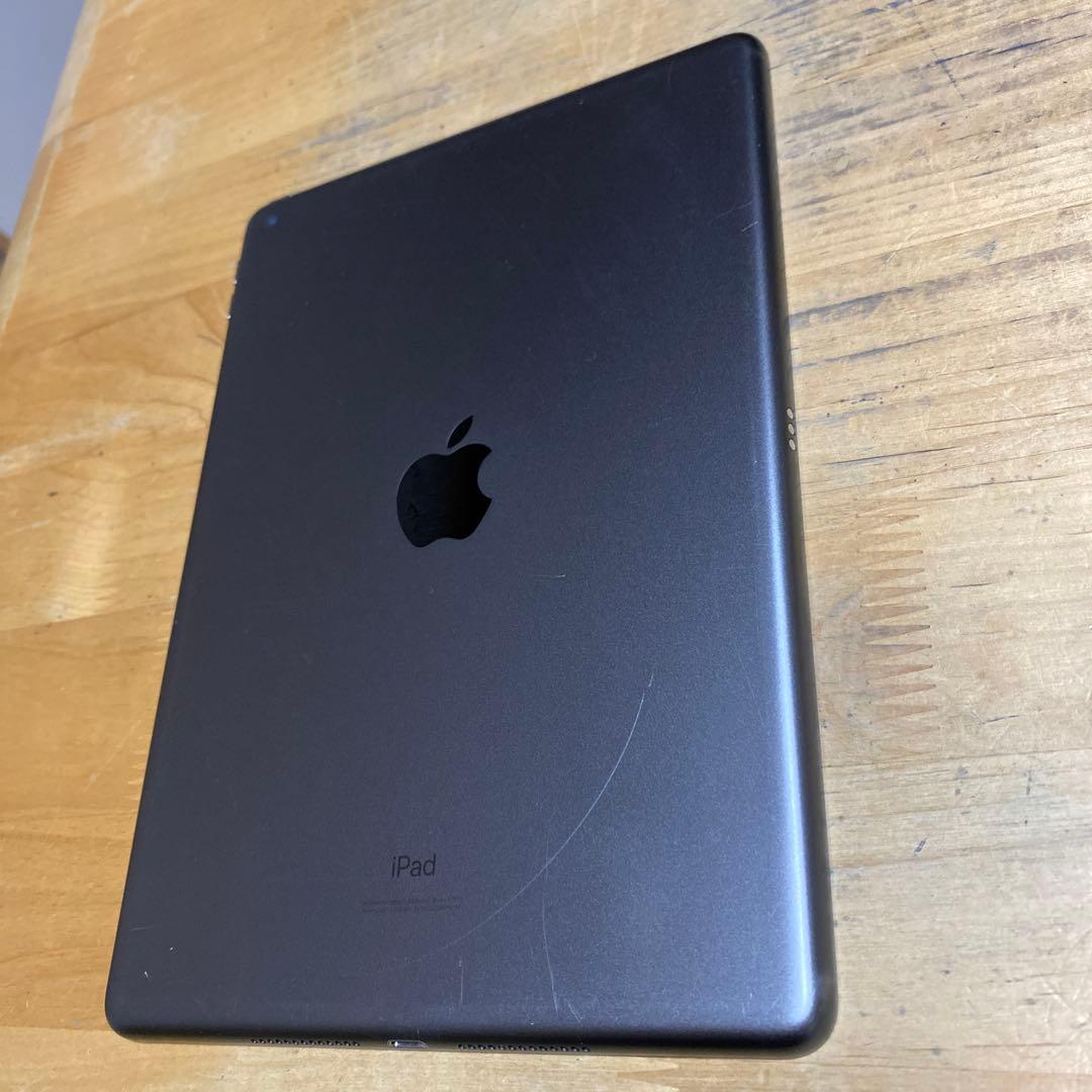 【ジャンク画面割れ】iPad 第9世代Wi-Fiモデル64GBスペースグレイ