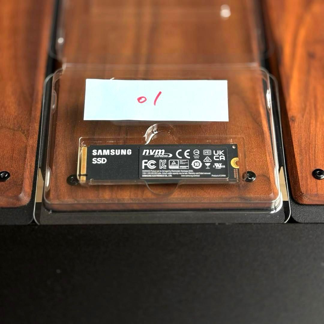 Samsung 980 PRO 1TB M.2 SSD 1TB ①