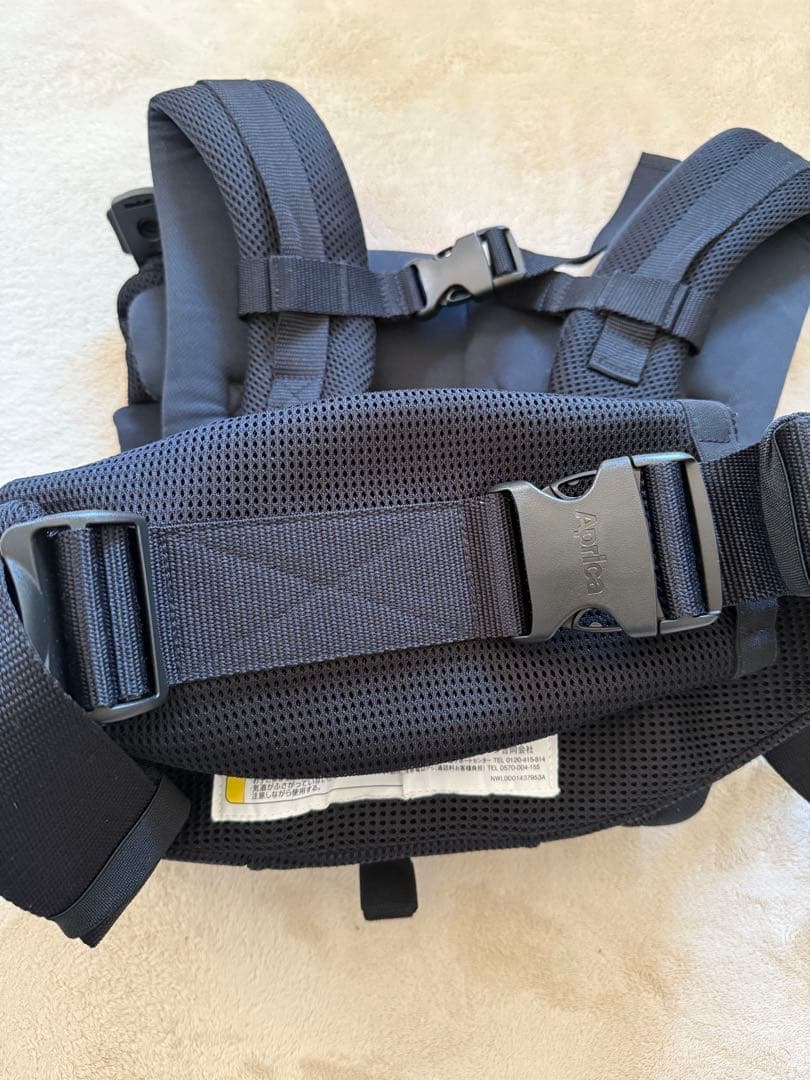 Apprica アップリカ　ラクリス 抱っこ紐