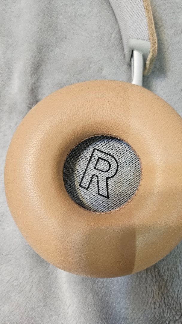 【値下】B&O PLAY H8 ワイヤレスヘッドフォン