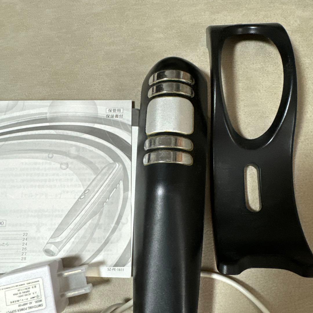 YA-MAN 家庭用美顔器　キャビスパ360