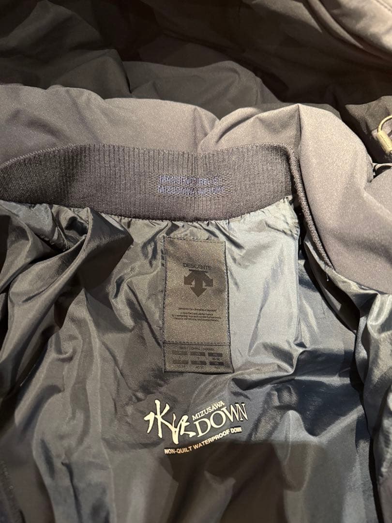 デサント 水沢ダウン ダウンジャケット L ブラック 日本製 防水 フード付き