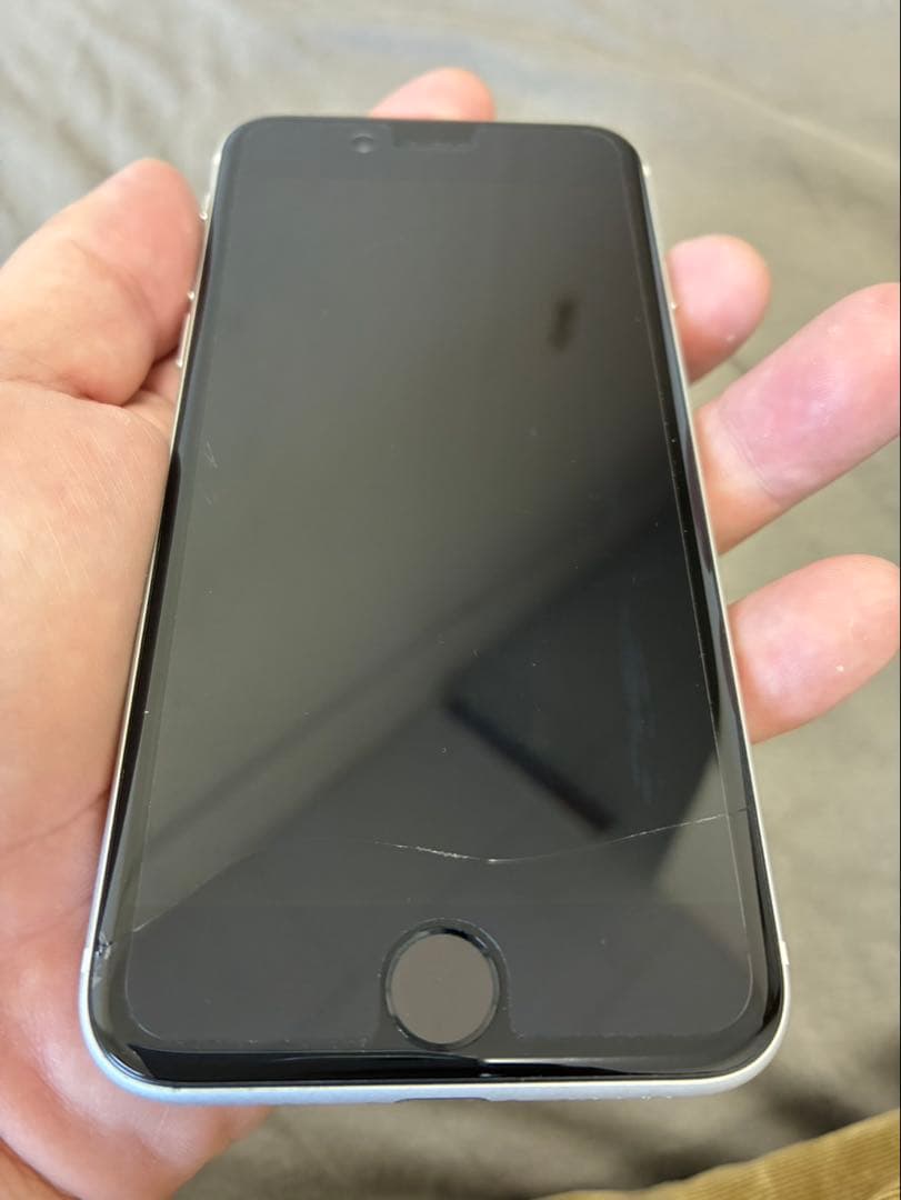 S*）様 iPhone Apple ホワイト　ソフトバンク