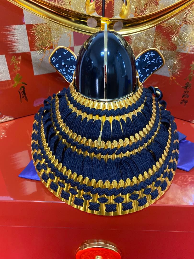 上杉謙信　東京久月　五月人形　家紋付き兜飾り収納セット・本金彩箔押