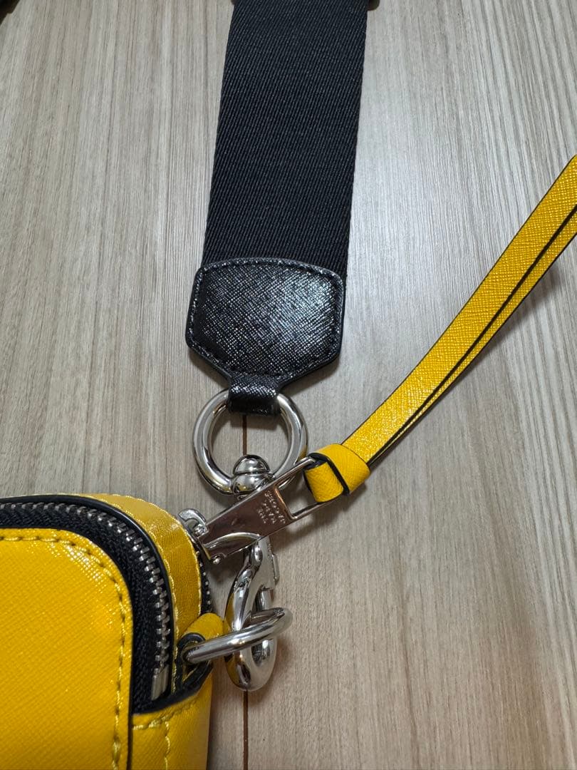 マークジェイコブス スヌーピーコラボ スナップショット カメラバッグ