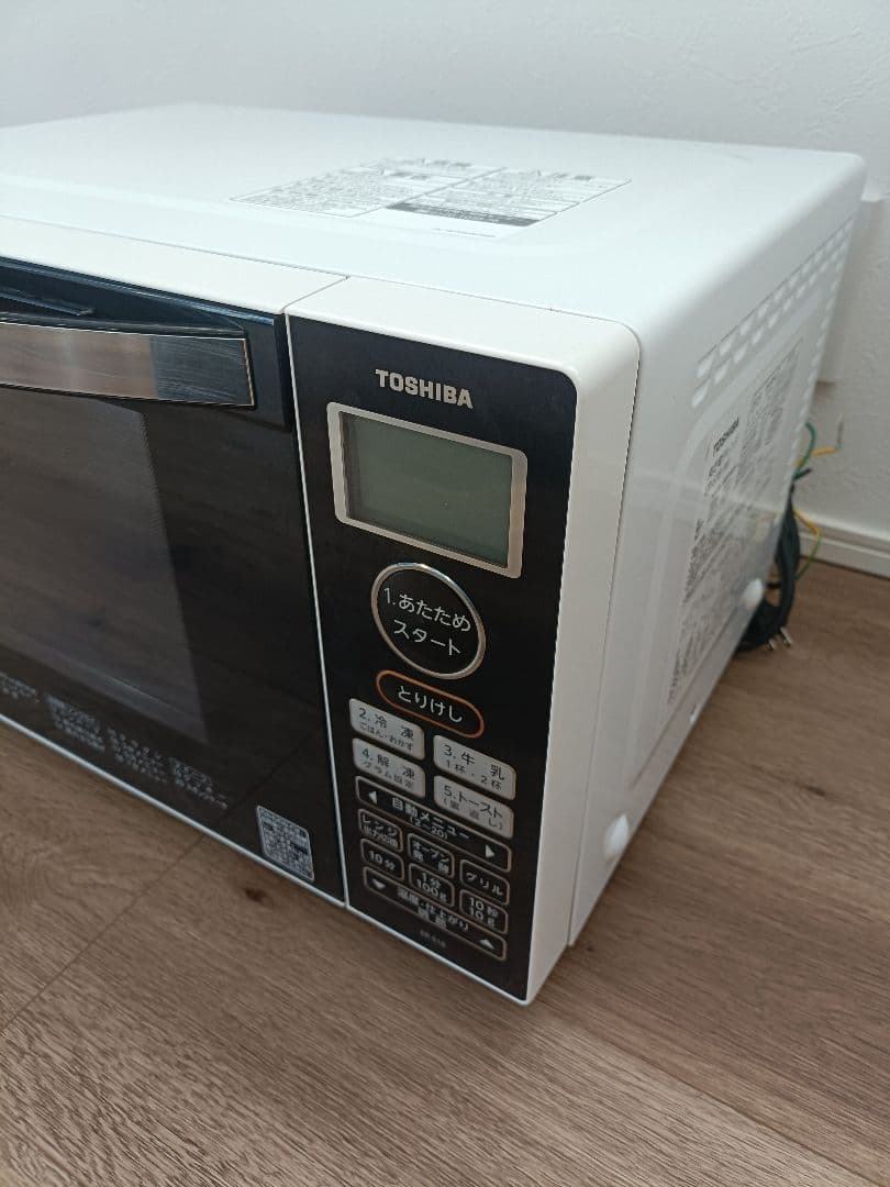 totoさま専用　　東芝 オーブンレンジ ER-S18　取扱説明書付 ホワイト