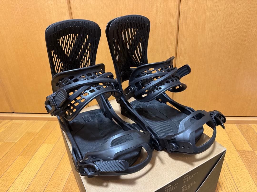 E*a様 24-25 GENESIS Re:Flex Lサイズ