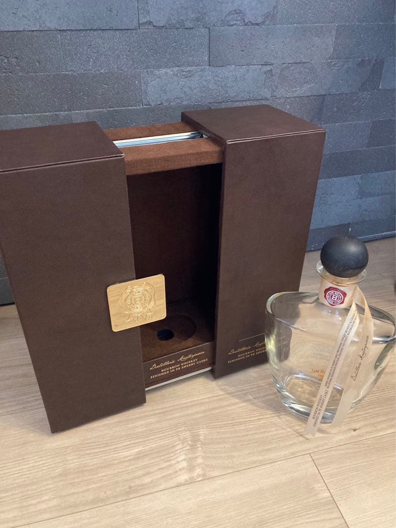 ジムビーム ディスティラーズ マスターピース750ml 空き瓶 箱付き