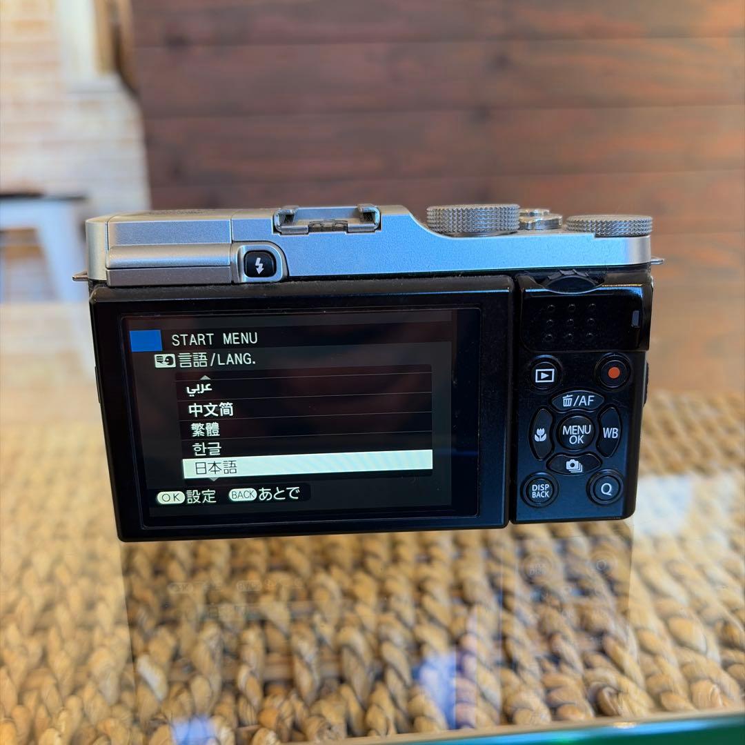 Fujifilm X-M1 ミラーレス一眼カメラ