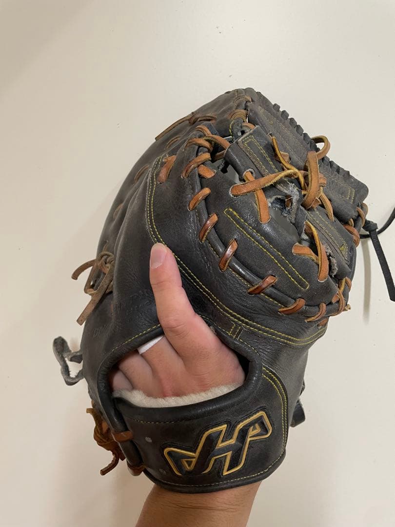 硬式野球グローブ