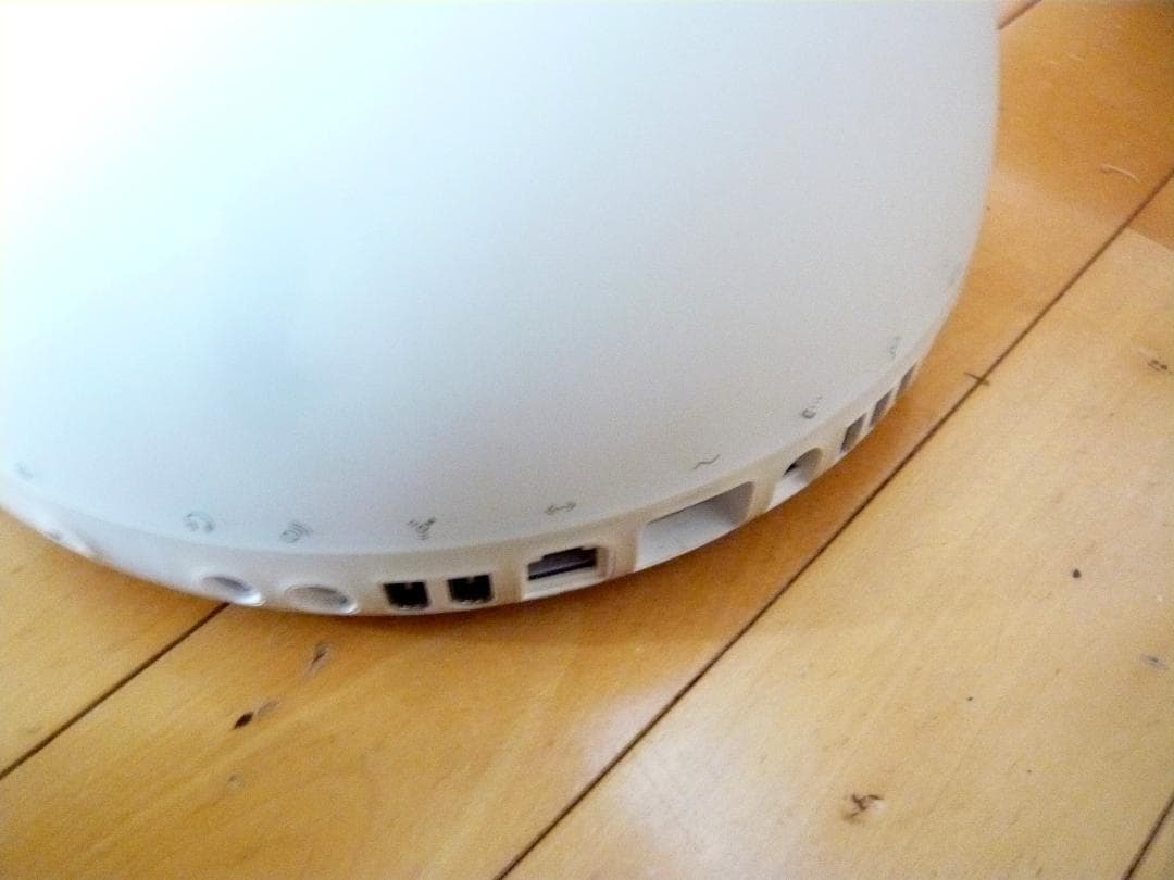 iMac G4 700MHz/ 512MB/ 40GB/ Combo/15インチ