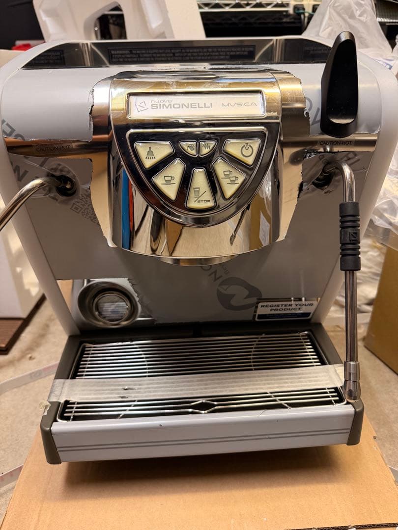 SIMONELLI MUSICA LUX 業務用エスプレッソマシン/ シモネリ