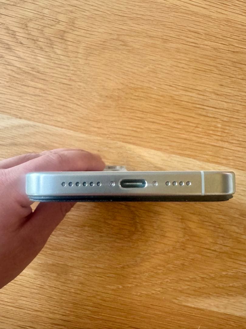 た*う様 iPhone 15 Pro Max 256GB(ホワイトチタニウム)