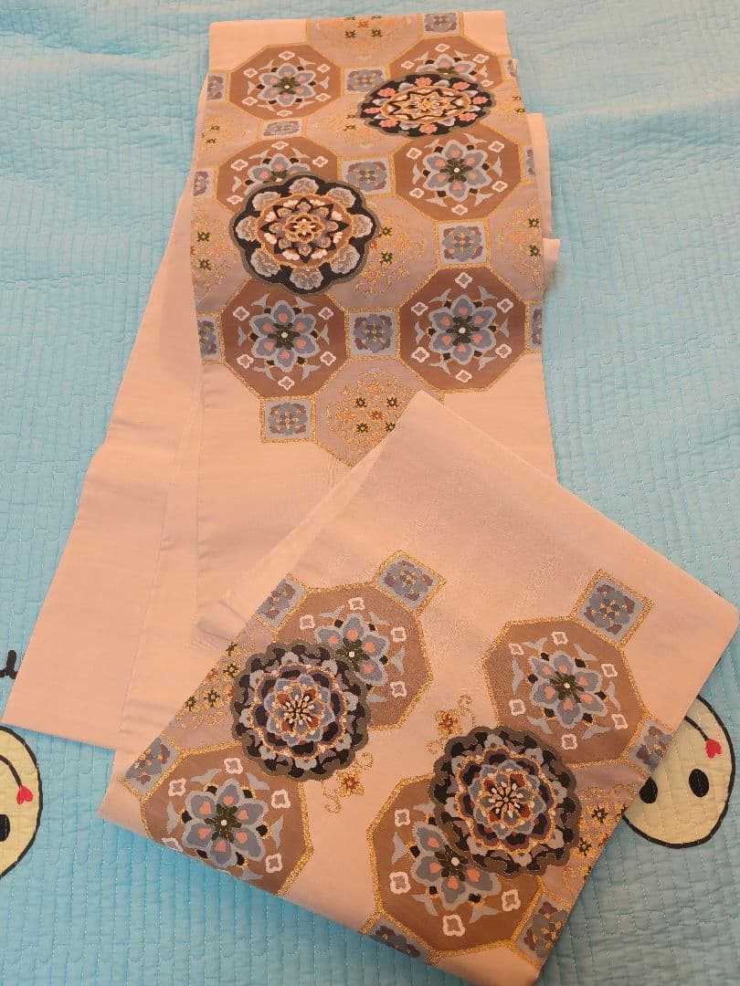 明綴れ　つけ帯　正1唐草文　金糸　正絹