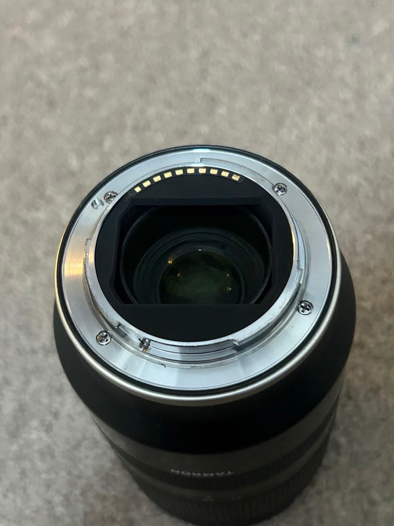 28-75mm F/2.8 Di III RXD ソニーEマウント