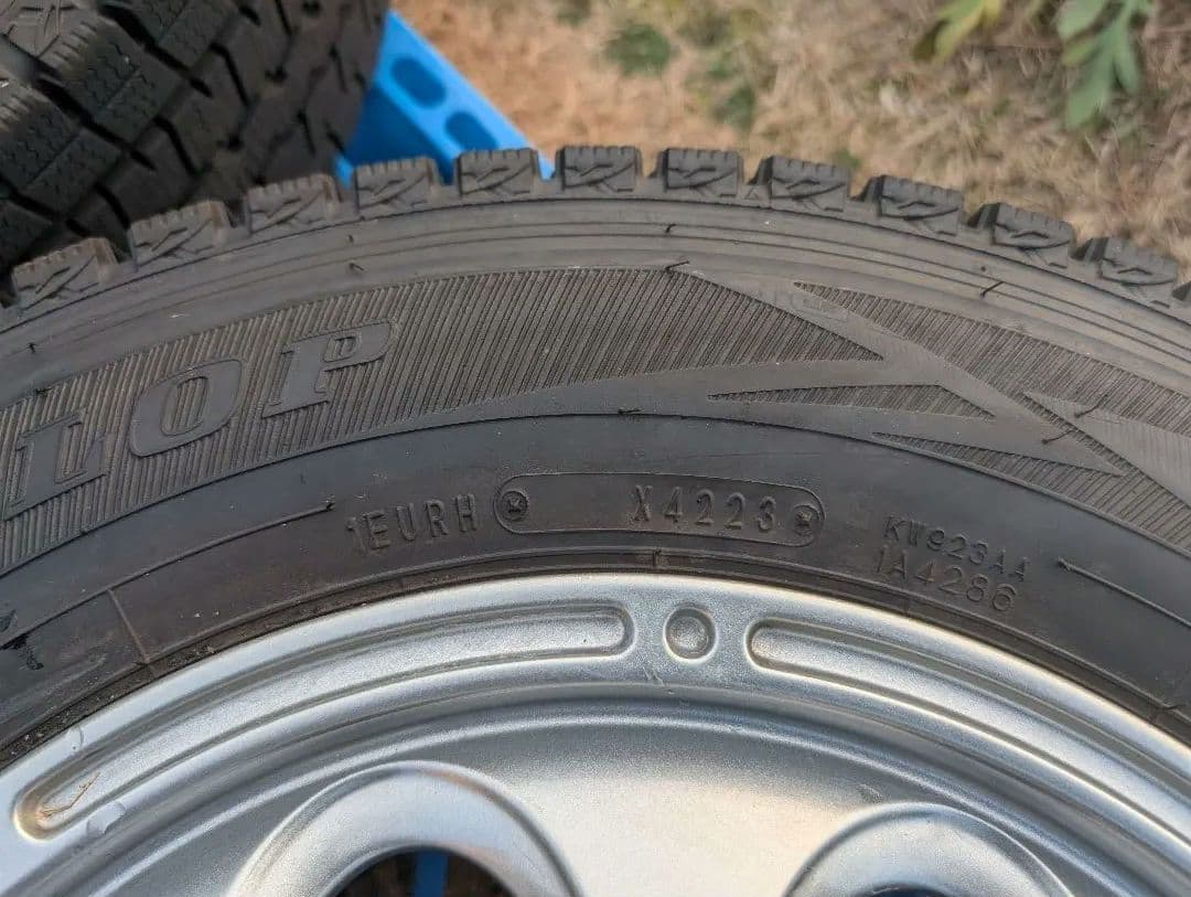 ①GAIA BRIG NV200(NCP160系)専用モデル4本セットの1本