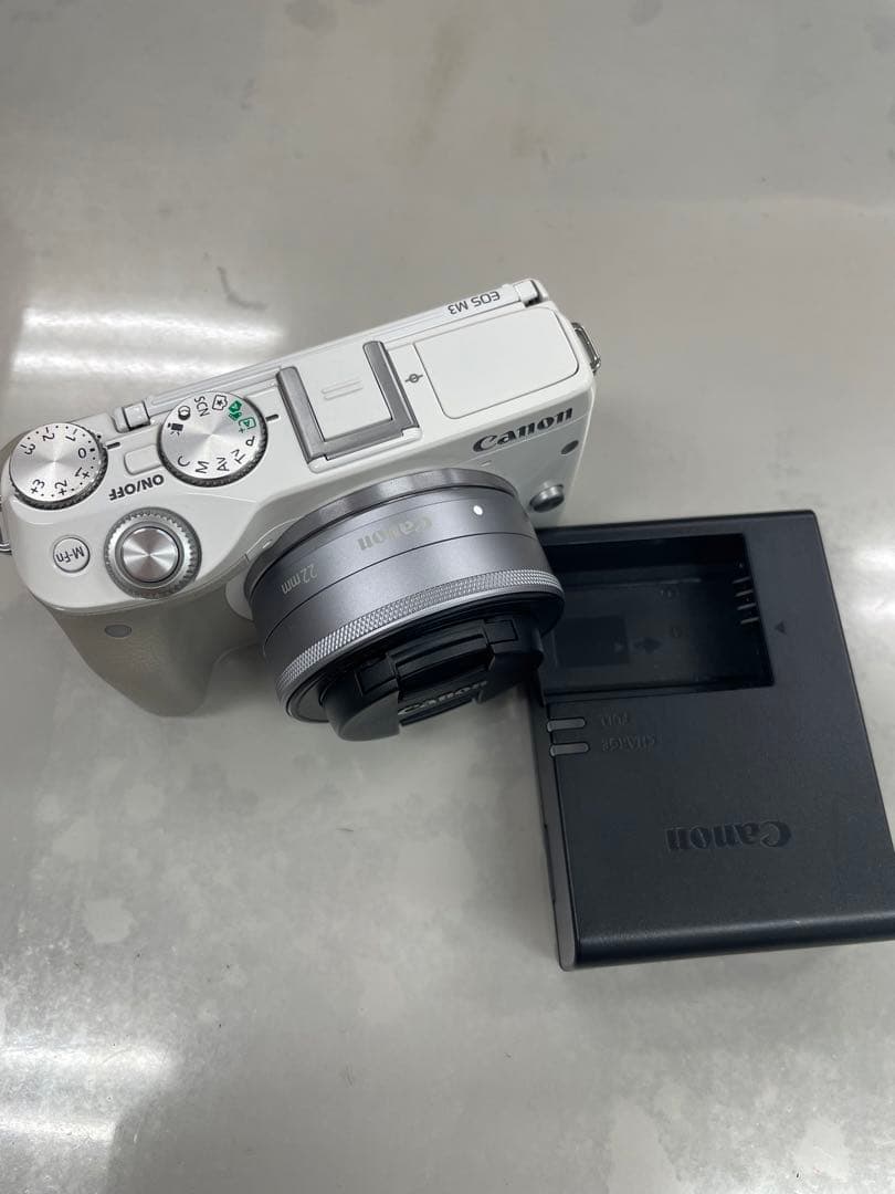 Canon EOS M3 ホワイト ミラーレス一眼