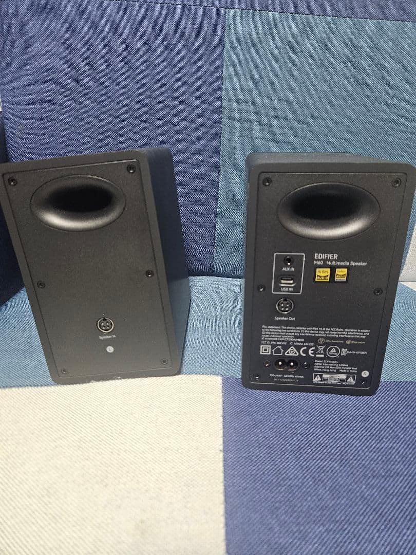 EDIFIER M60 ブラック アンプ内蔵アクティブスピーカー