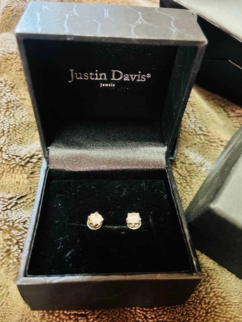 Justin Davis クラウンモチーフ ピアス　925 シルバー