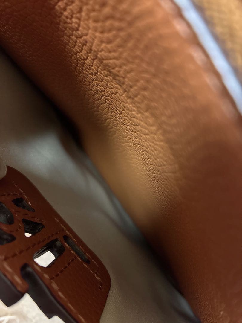 美品LAUREN RALPH LAUREN ショルダーバッグ ロゴストラップ本革