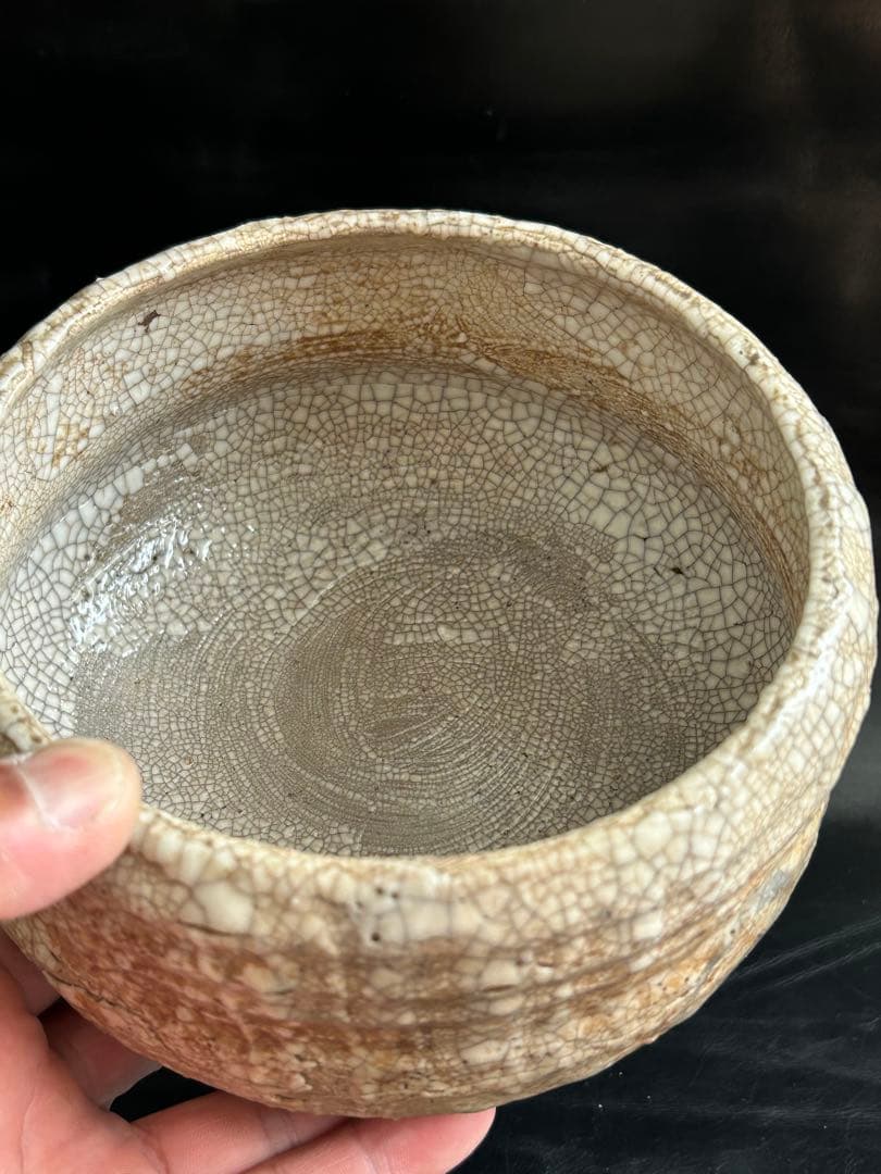 美しい古美術◾️蔵から、かなり雰囲気のある年代物の茶道具の陶器が出て来ました。