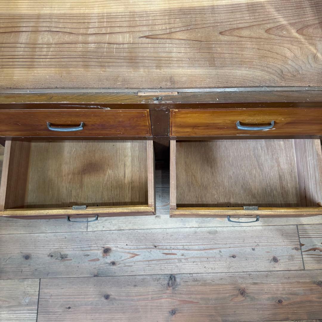 昭和レトロ　ヴィンテージ　波ガラスが素敵な木製キャビネット　本棚　食器棚　収納